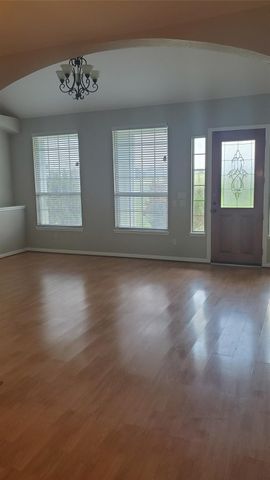 1656 County Road 697, Farmersville, TX 75442