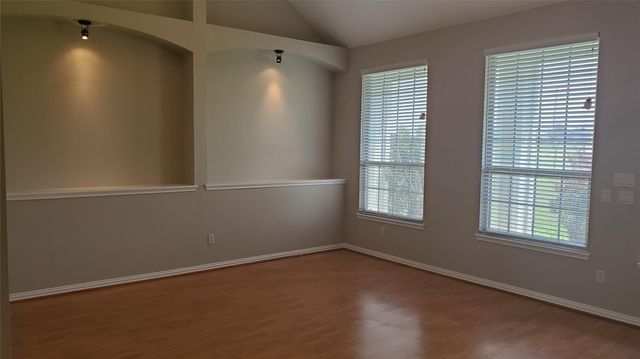 1656 County Road 697, Farmersville, TX 75442