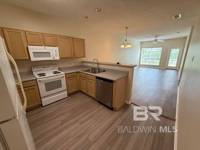 2651 S Juniper Street 401, Foley, AL 36535