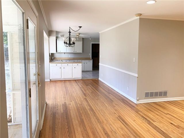 4625 Kings Down Road, Dunwoody, GA 30338