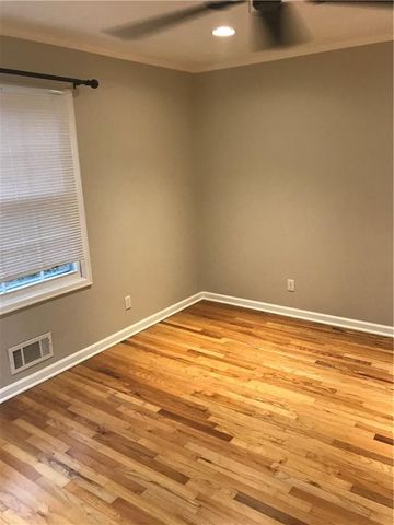 4625 Kings Down Road, Dunwoody, GA 30338