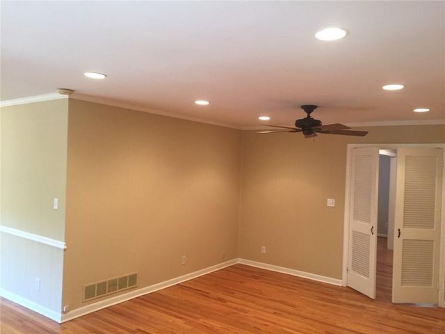 4625 Kings Down Road, Dunwoody, GA 30338