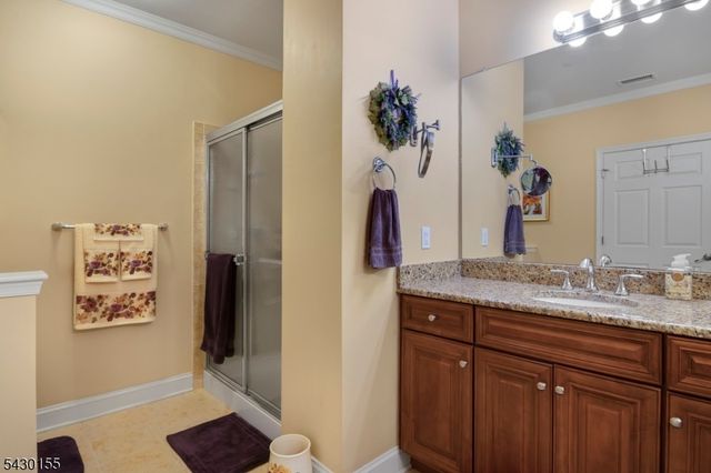 6102 Veterans Dr 102, Rockaway Twp., NJ 07885