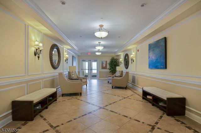 6102 Veterans Dr 102, Rockaway Twp., NJ 07885