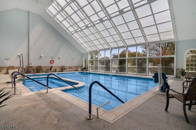 6102 Veterans Dr 102, Rockaway Twp., NJ 07885