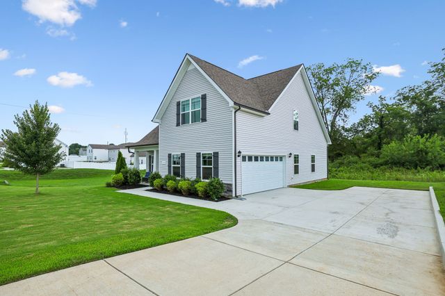 313 Durum St, Shelbyville, TN 37160