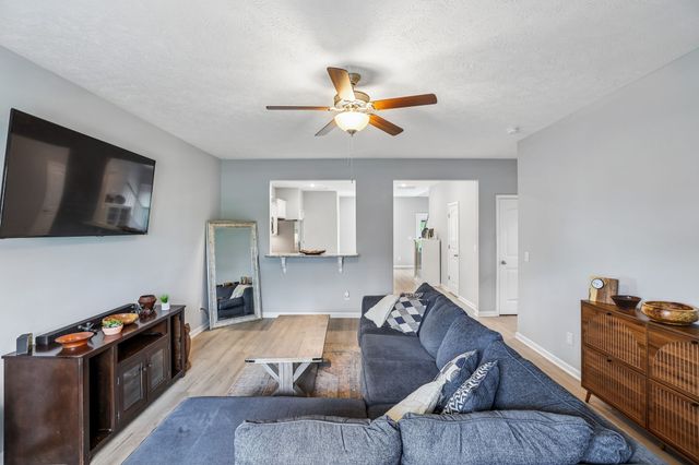 313 Durum St, Shelbyville, TN 37160