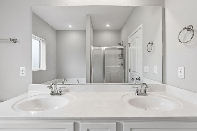 313 Durum St, Shelbyville, TN 37160