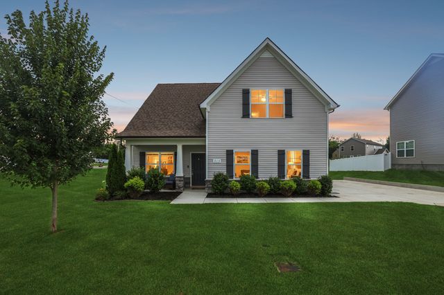 313 Durum St, Shelbyville, TN 37160