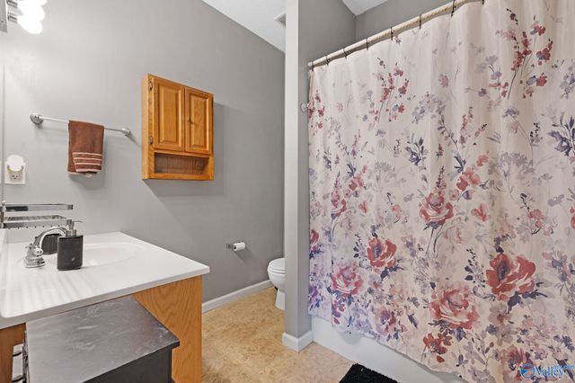 3816 Browns Valley Road, Guntersville, AL 35976