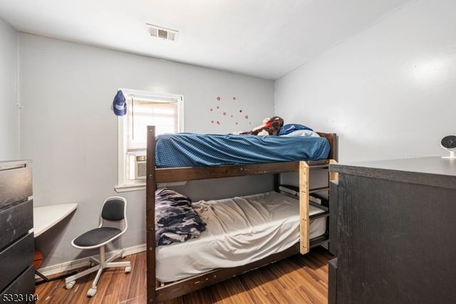 23 Martin Luther King Jr B, Newark City, NJ 07104