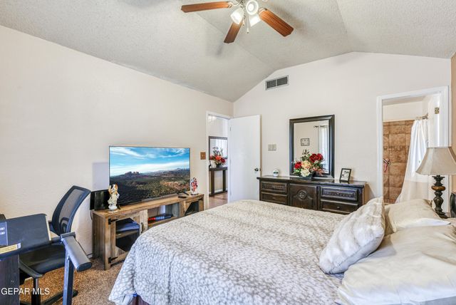 743 MOFFAT Lane, El Paso, TX 79912