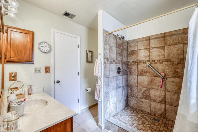 743 MOFFAT Lane, El Paso, TX 79912