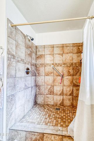 743 MOFFAT Lane, El Paso, TX 79912