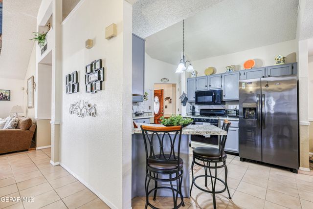 743 MOFFAT Lane, El Paso, TX 79912