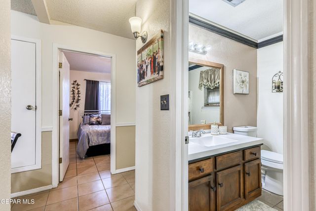 743 MOFFAT Lane, El Paso, TX 79912