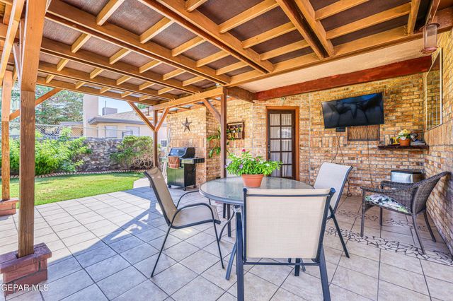 743 MOFFAT Lane, El Paso, TX 79912