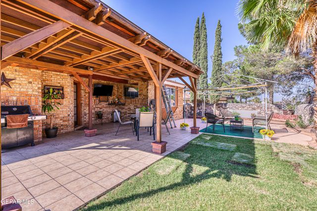 743 MOFFAT Lane, El Paso, TX 79912