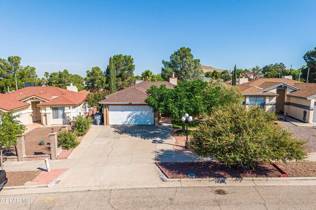 743 MOFFAT Lane, El Paso, TX 79912