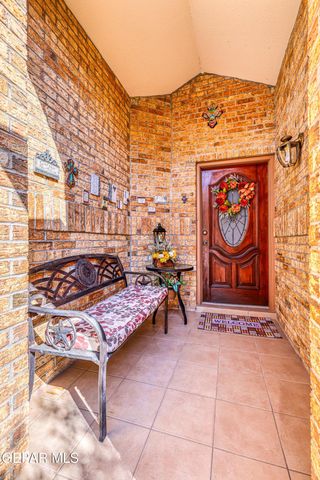 743 MOFFAT Lane, El Paso, TX 79912