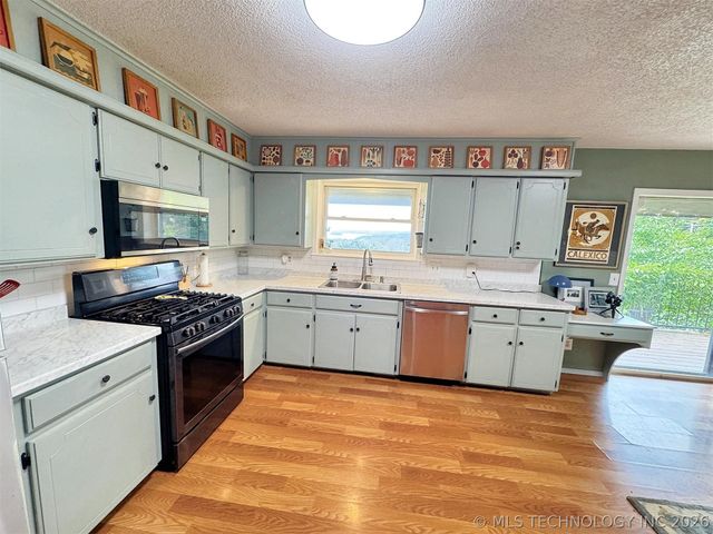 3278 W Southern Avenue, Hulbert, OK 74441