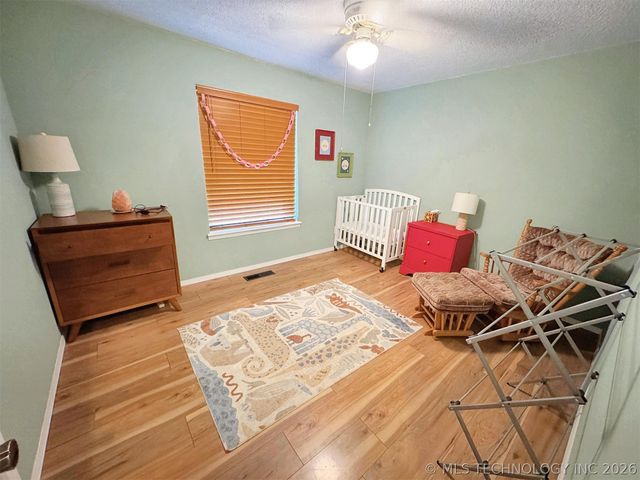 3278 W Southern Avenue, Hulbert, OK 74441