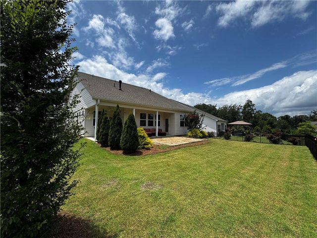 5231 Noble Oak Cove, Gainesville, GA 30504