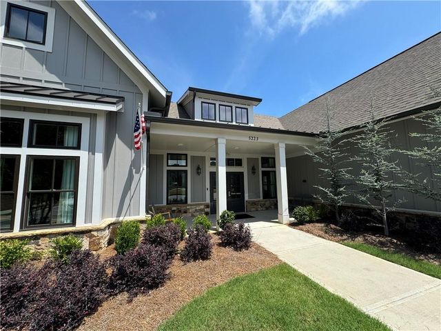 5231 Noble Oak Cove, Gainesville, GA 30504