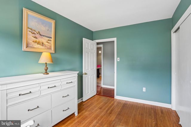 3 MEADOW LN, West Deptford, NJ 08096