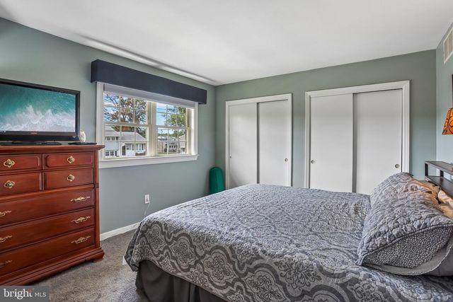 3 MEADOW LN, West Deptford, NJ 08096