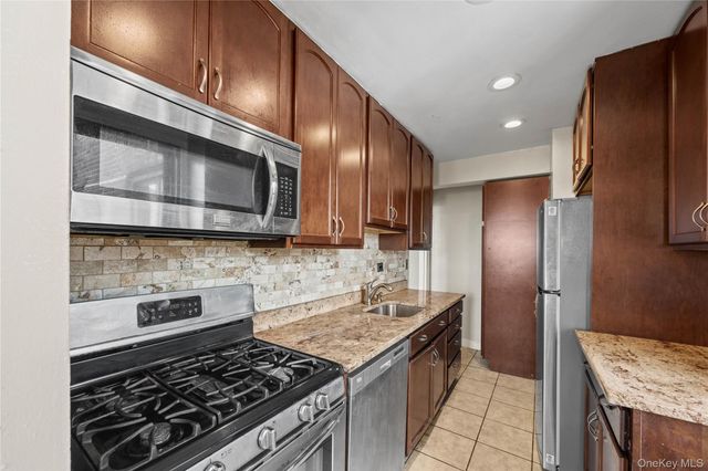 2835 Webb Avenue 9E, Bronx, NY 10468