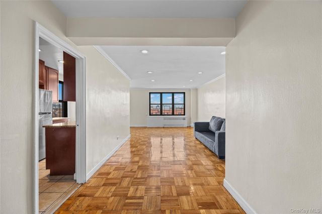 2835 Webb Avenue 9E, Bronx, NY 10468