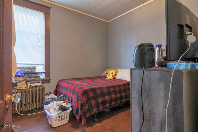 669 Washington Avenue, Albany, NY 12206