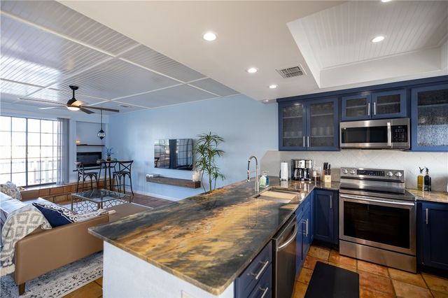 14130 E Cabana St 4B, Corpus Christi, TX 78418