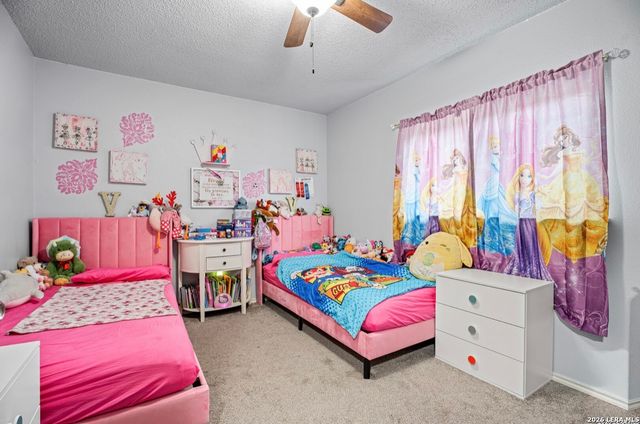 10124 Sunset Pl, San Antonio, TX 78245
