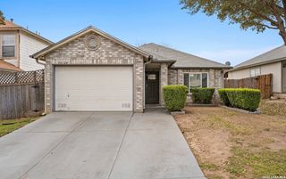 10124 Sunset Pl, San Antonio, TX 78245