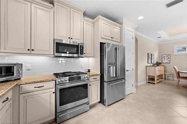 8450 Volaro WAY, Naples, FL 34114