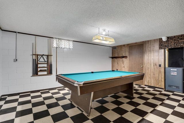 1332 East AVENUE N, Onalaska, WI 54650