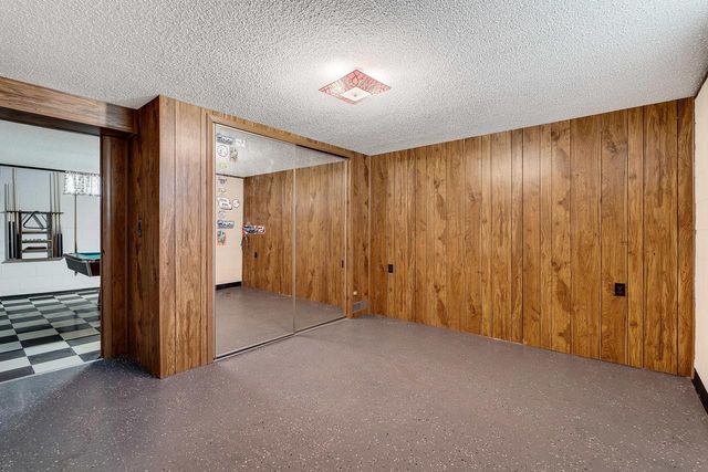 1332 East AVENUE N, Onalaska, WI 54650