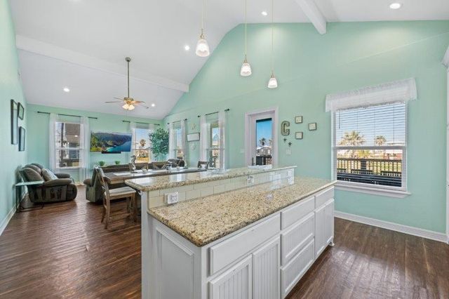 343 Jettyview Road, Freeport, TX 77541