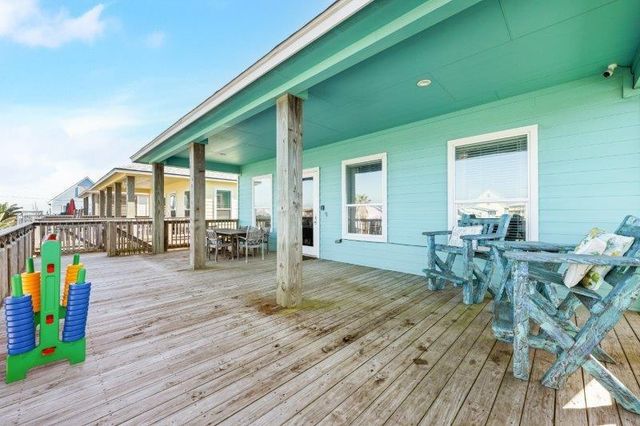 343 Jettyview Road, Freeport, TX 77541