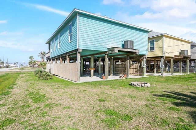 343 Jettyview Road, Freeport, TX 77541