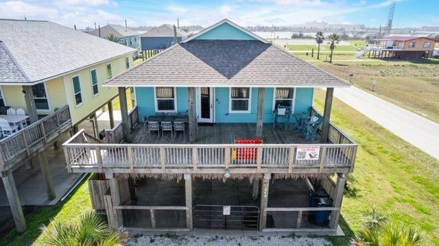 343 Jettyview Road, Freeport, TX 77541