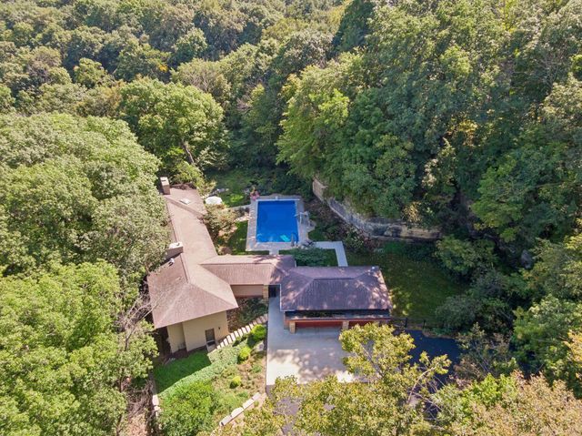 3452 Mayowood Road SW, Rochester, MN 55902