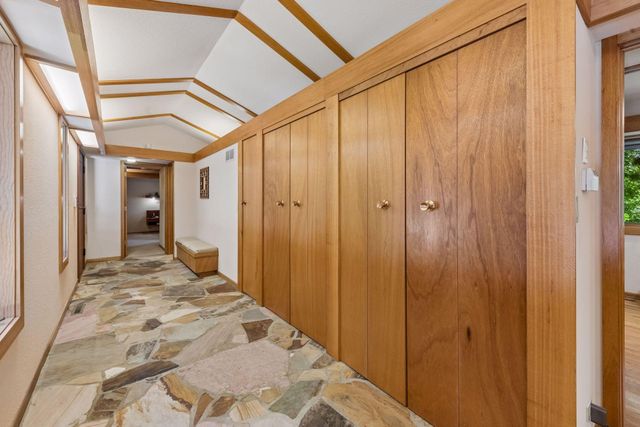3452 Mayowood Road SW, Rochester, MN 55902