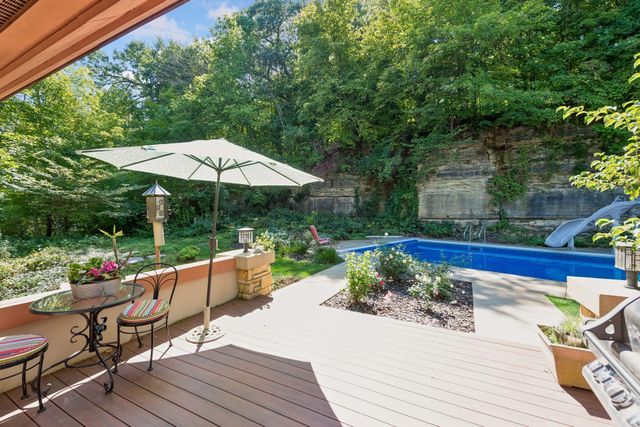 3452 Mayowood Road SW, Rochester, MN 55902