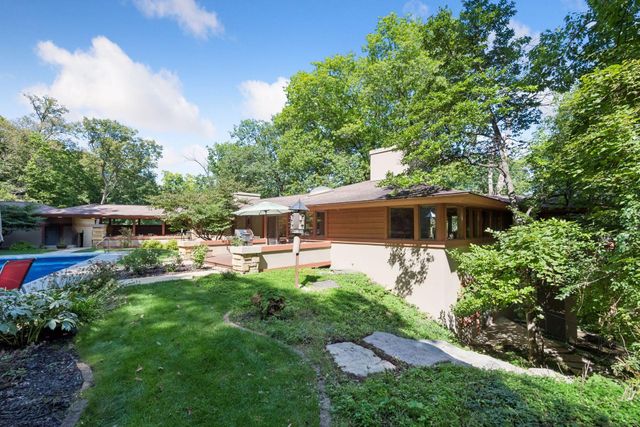 3452 Mayowood Road SW, Rochester, MN 55902