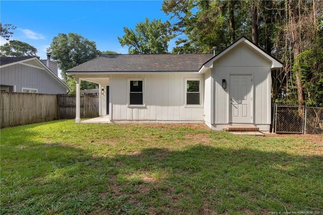 210 Northwest Avenue, Fayetteville, NC 28301
