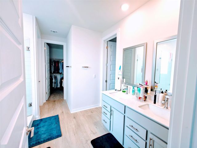 228 Mystic Canyon LN, Georgetown, TX 78628