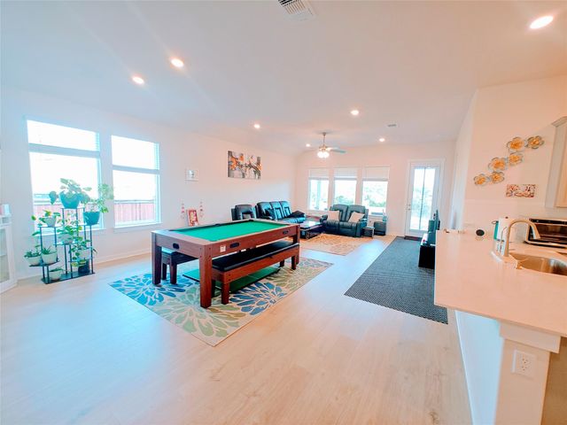 228 Mystic Canyon LN, Georgetown, TX 78628